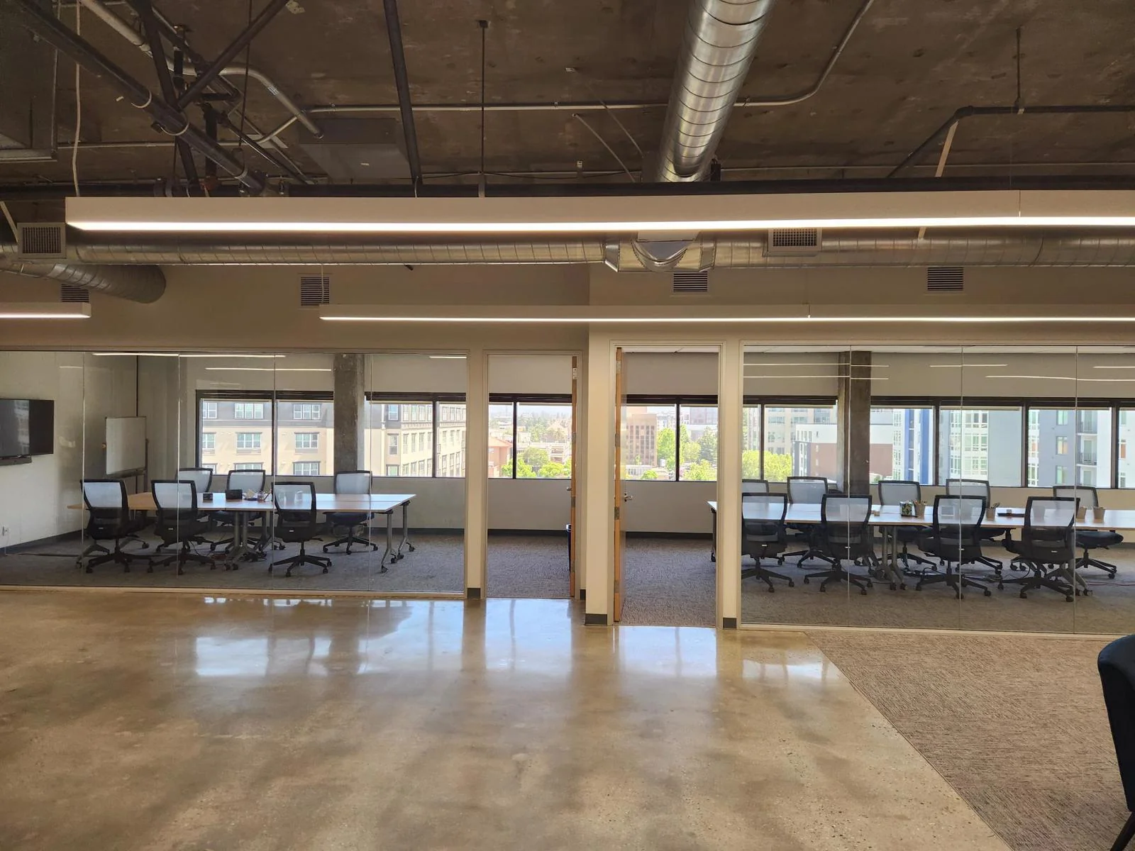 Office in Redwood City, CA — Lease in Redwood City, CA, photo 4 of 8
