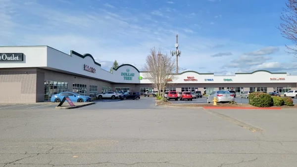 2927 Broadway Street NE, Salem, OR