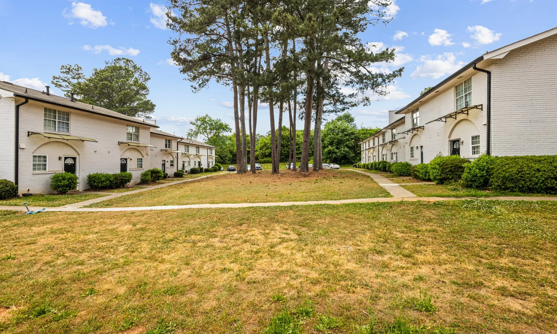 Monterey Townhomes — Sale in Jonesboro, GA, photo 3 of 4