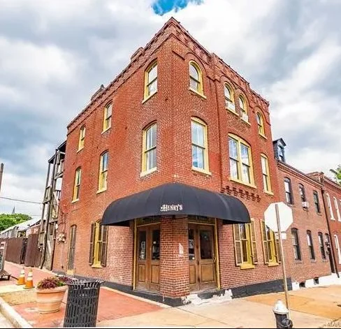 Soulard Multifamily/Retail Building — Sale in St. Louis, MO, photo 1 of 8