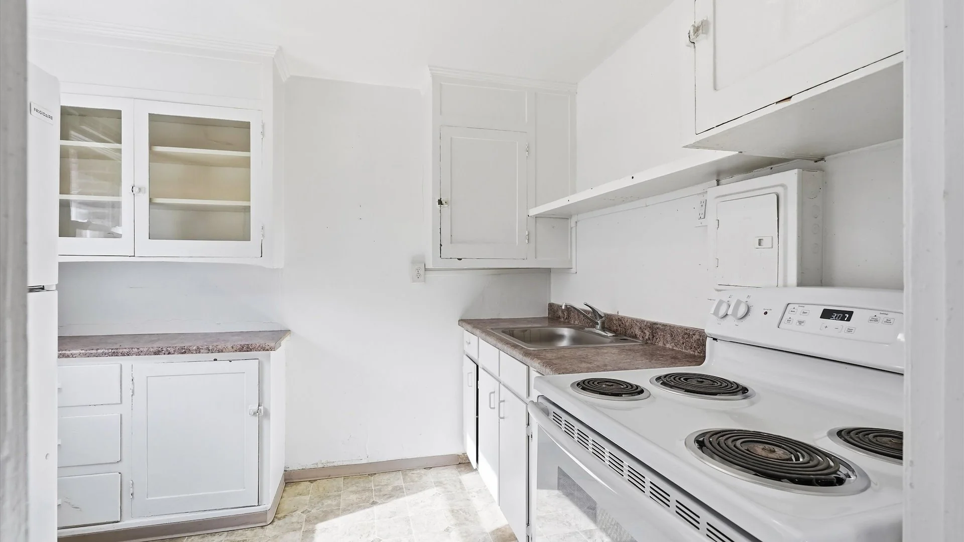 White Pine Apartments — Sale in Klamath Falls, OR, photo 5 of 8