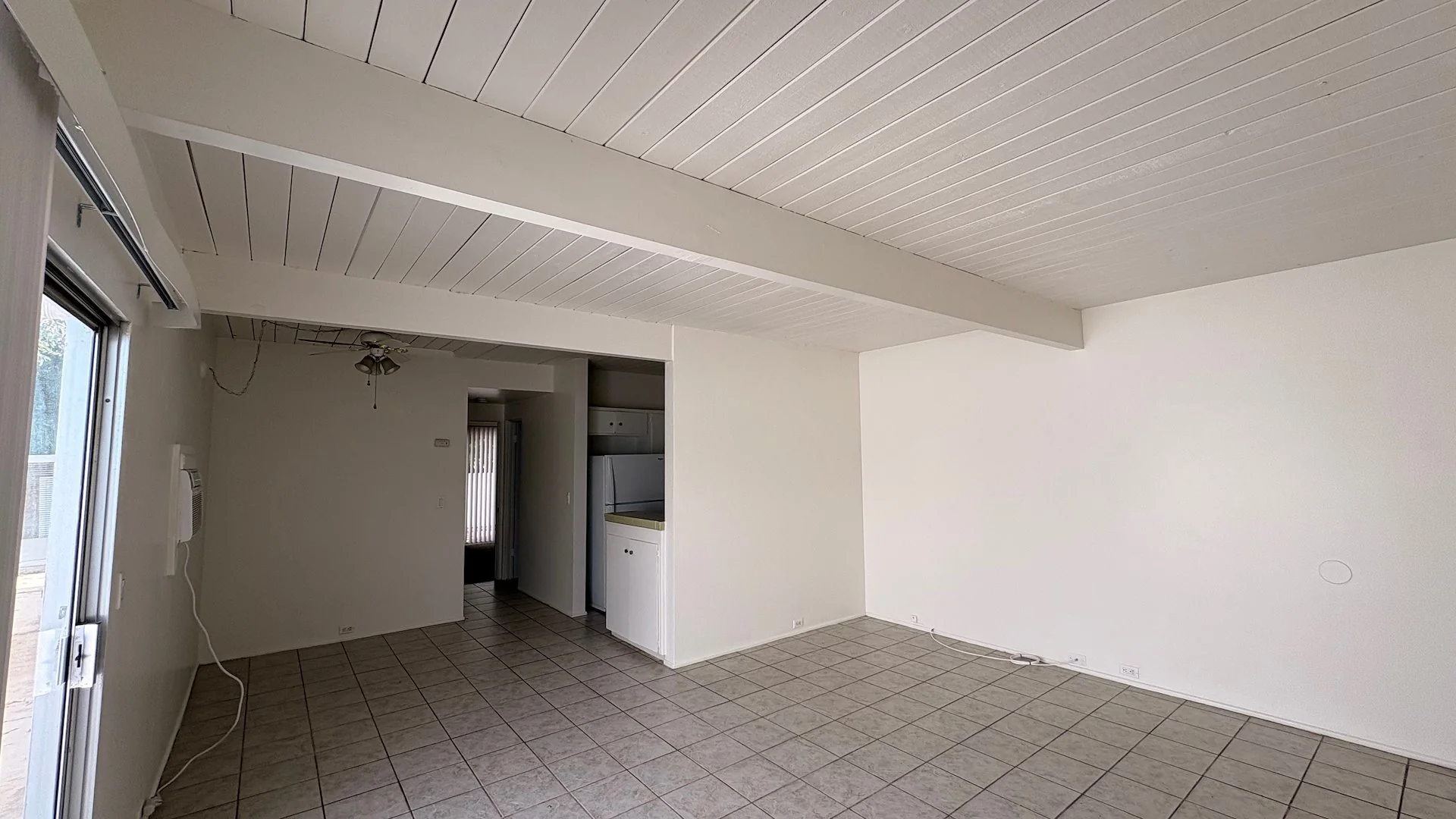 1900 E Baristo Rd — Sale in Palm Springs, CA, photo 2 of 8