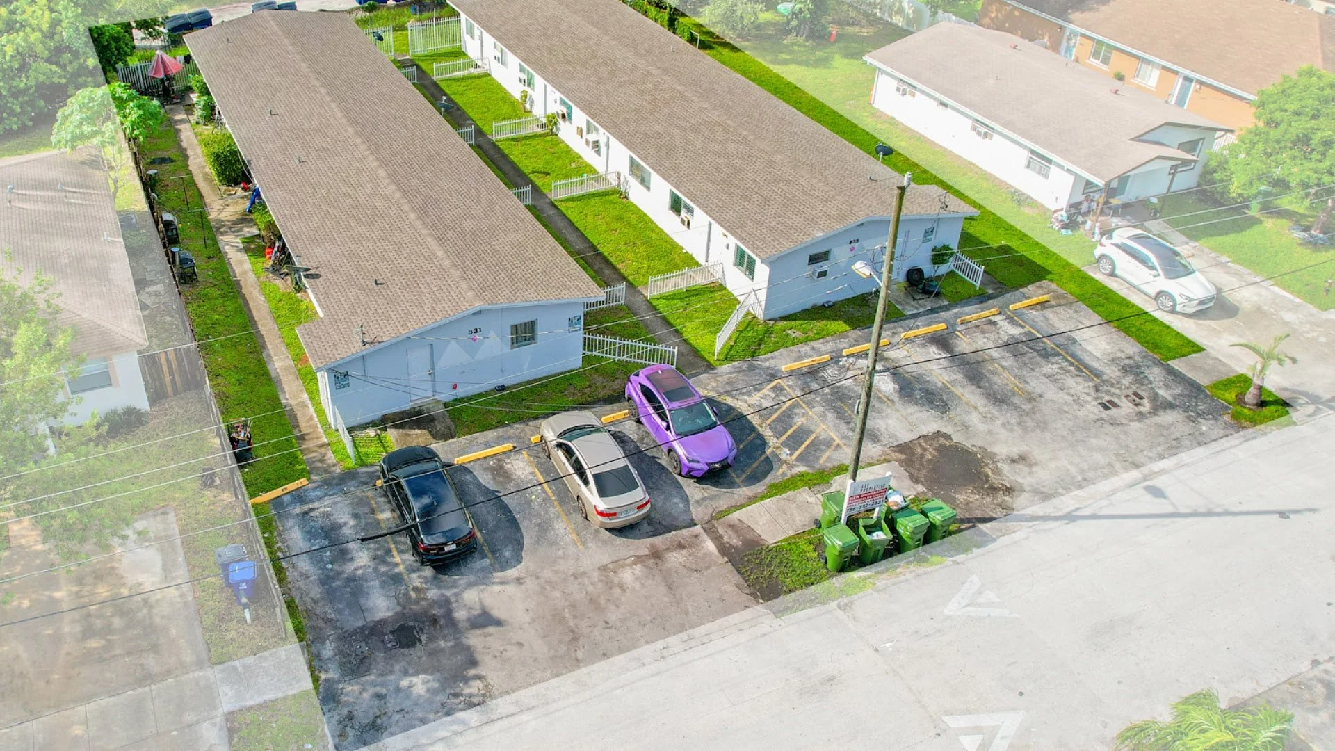 831 NW 7th St — Sale in Hallandale Beach, FL, photo 1 of 5