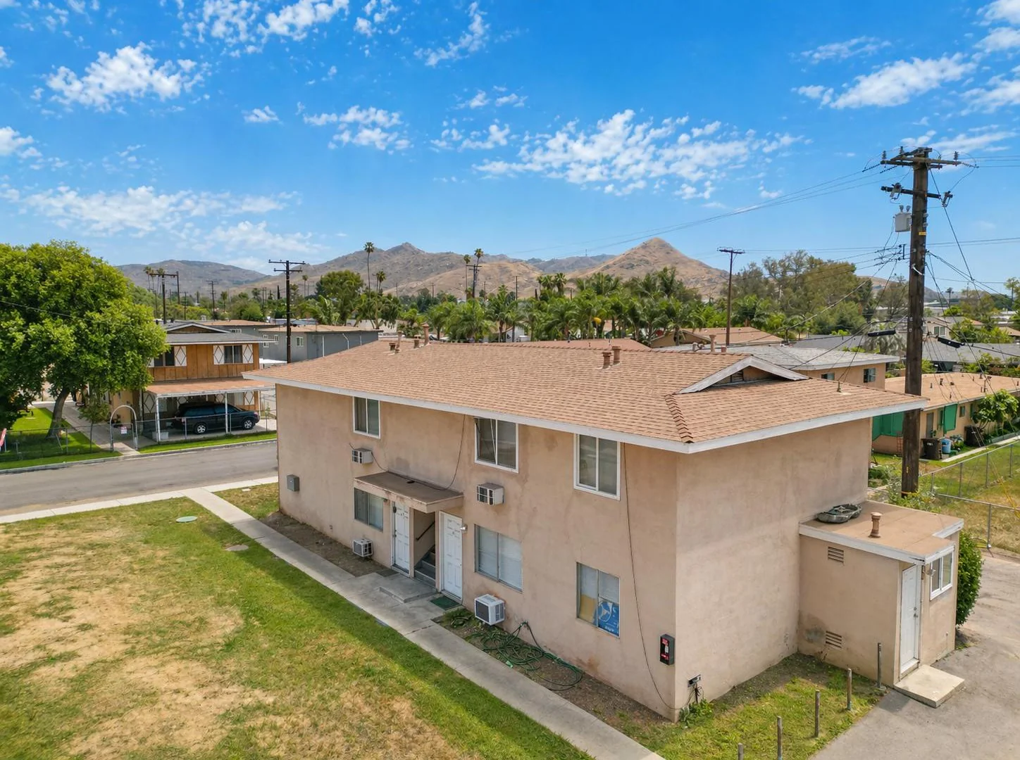 421-427 Devener Street — Sale in Riverside, CA, photo 4 of 5