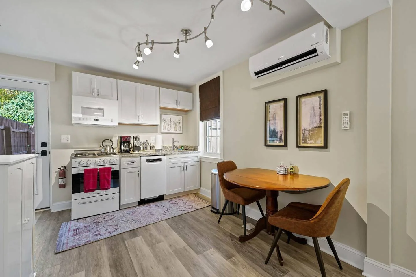308-312 Millers Court NE — Sale in Washington, DC, photo 3 of 6
