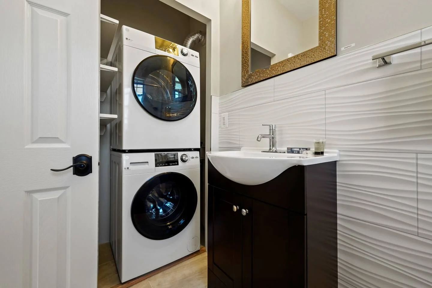308-312 Millers Court NE — Sale in Washington, DC, photo 4 of 6