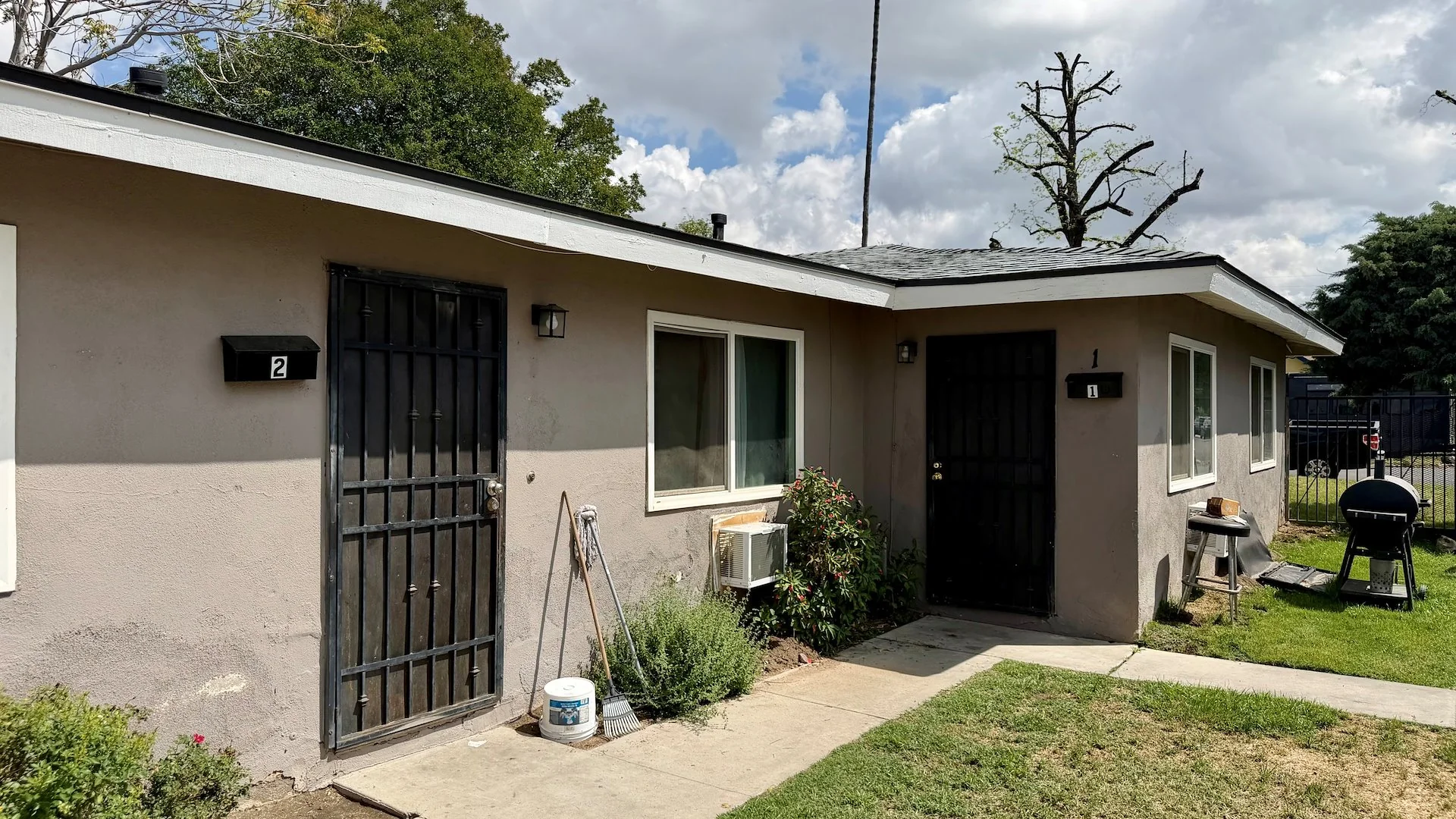 7032 & 7036 Glasgow Avenue — Sale in San Bernardino, CA, photo 7 of 8
