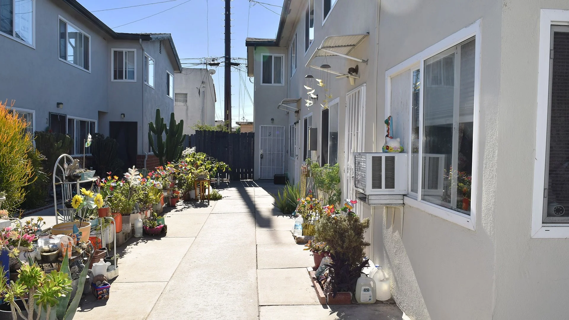 The Plymouth Street Apartments — Sale in Long Beach, CA, photo 5 of 5
