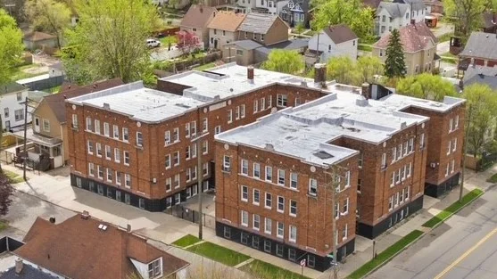 Auction - The Lansing Apartments — Sale in Detroit, MI, photo 3 of 6