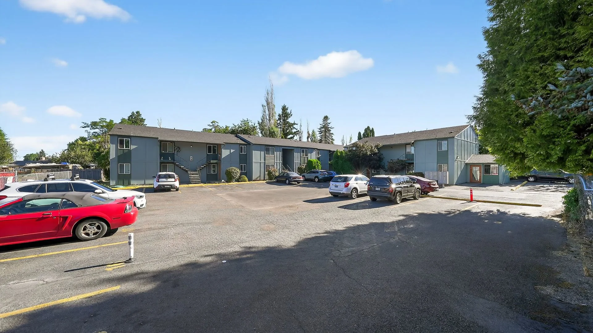 Hideaway Court — Sale in Salem, OR, photo 3 of 8