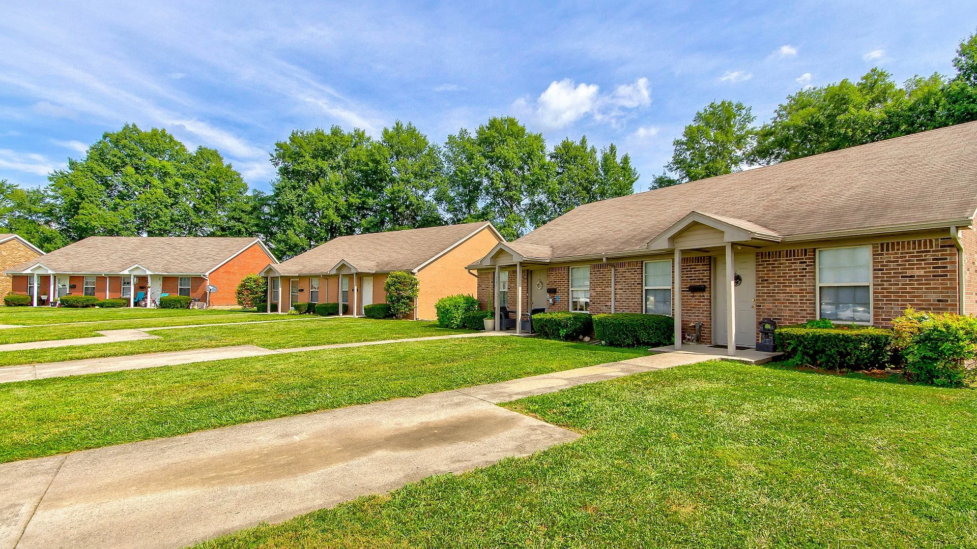 Alpha Acres — Sale in Scottsburg, IN, photo 2 of 2