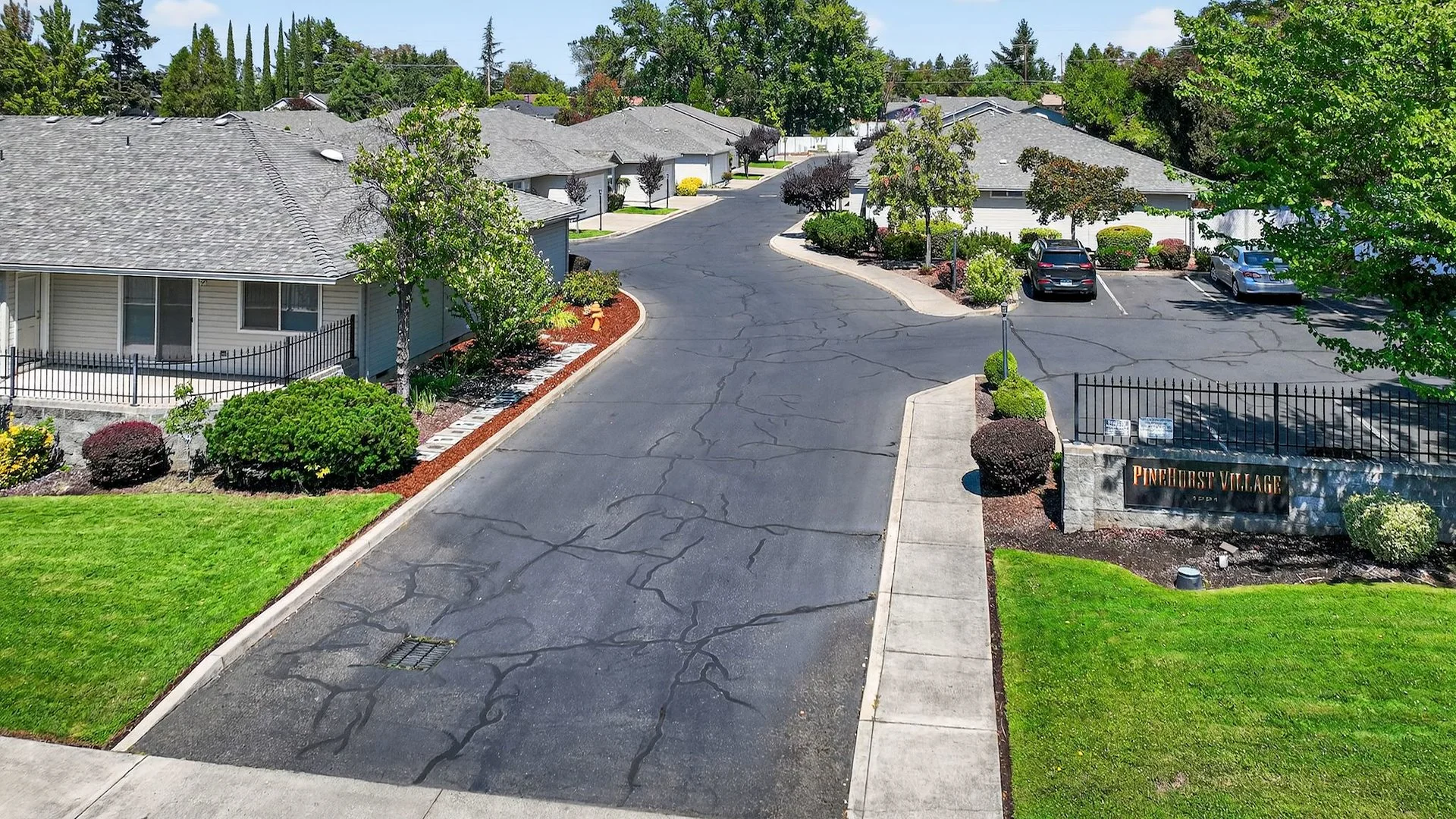 PineHurst Village — Sale in Medford, OR, photo 1 of 8