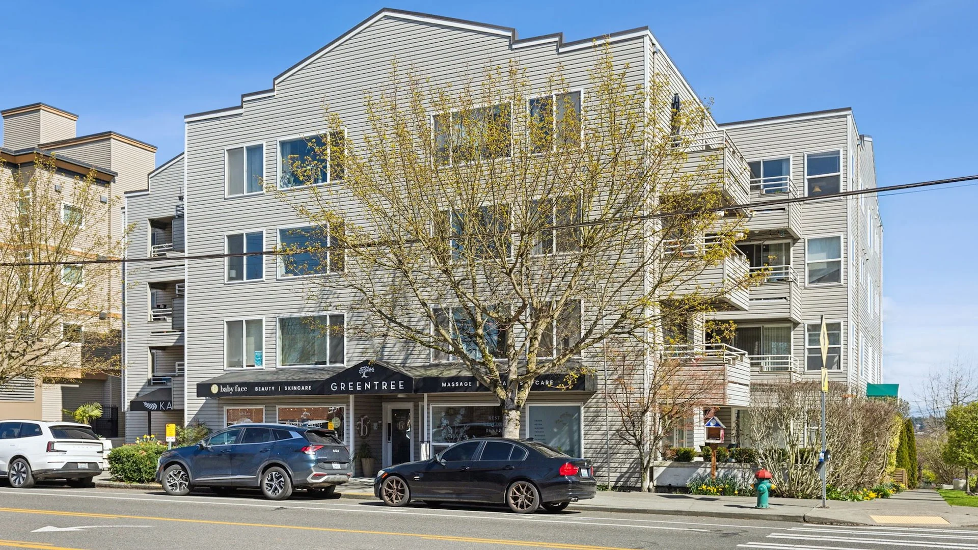 Greentree Apartments — Sale in Seattle, WA, photo 1 of 7