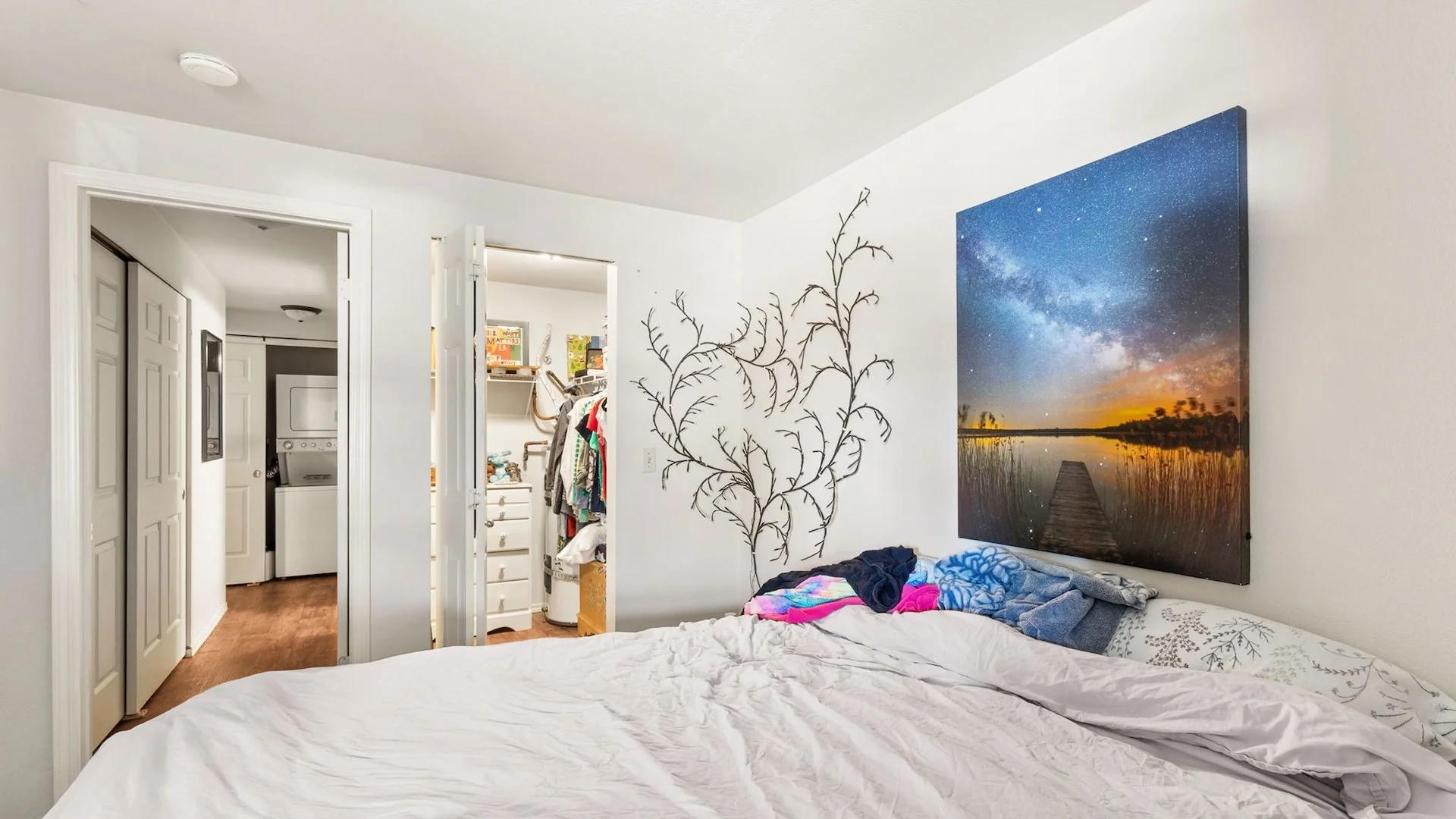 Greentree Apartments — Sale in Seattle, WA, photo 2 of 7