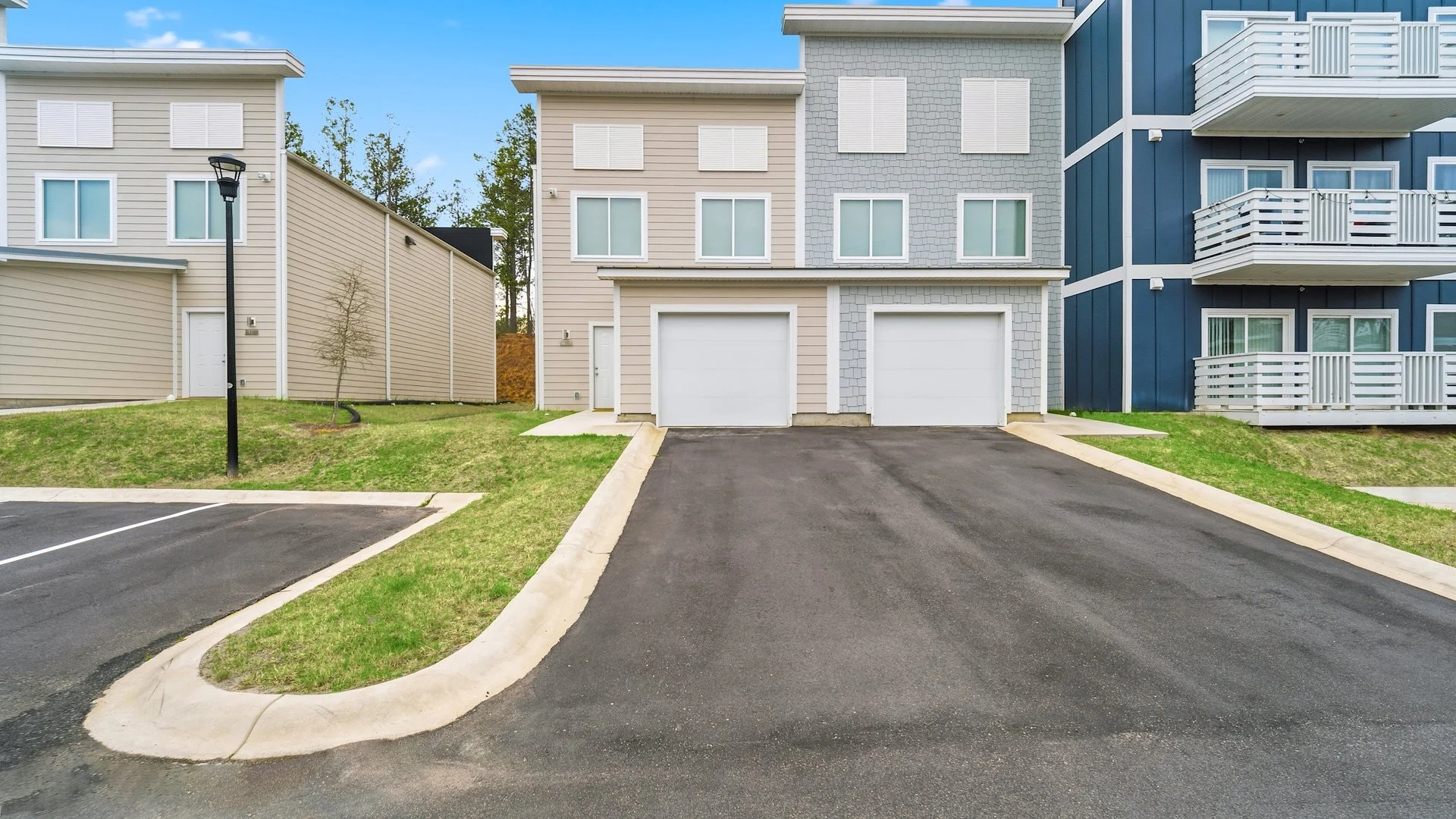 Keystone Luxury Apartments — Sale in Columbia, SC, photo 2 of 7