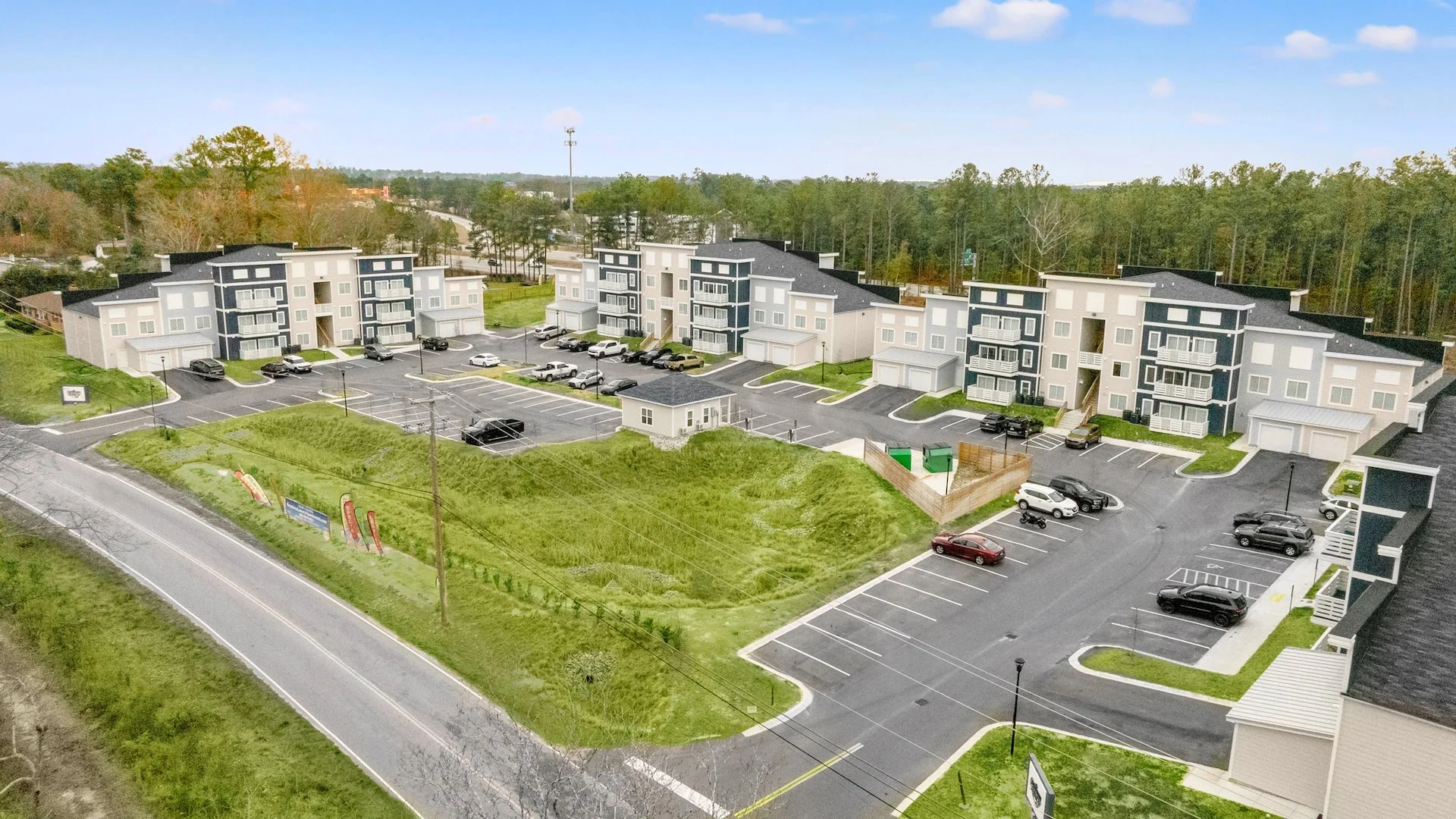 Keystone Luxury Apartments — Sale in Columbia, SC, photo 3 of 7