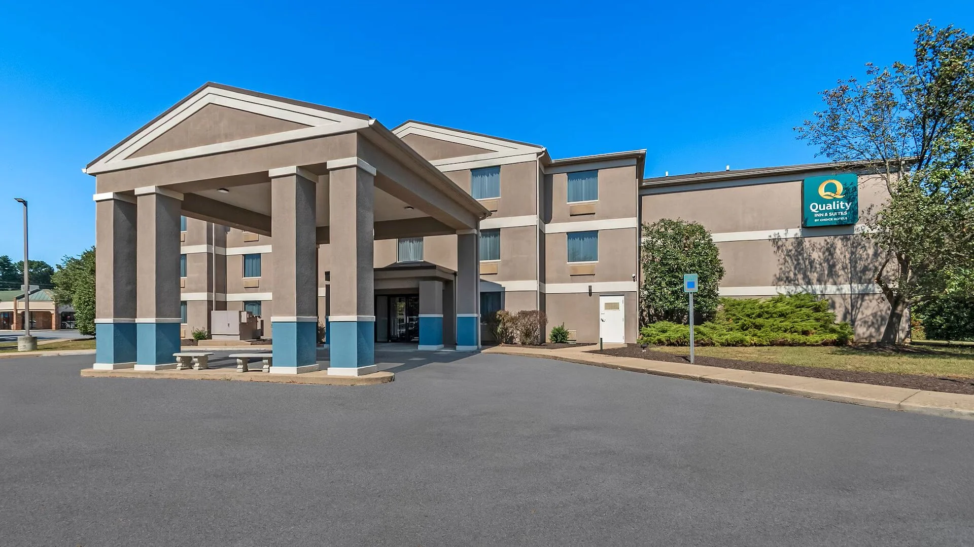 Quality Inn Shepherdstown — Sale in Shepherdstown, WV, photo 3 of 5