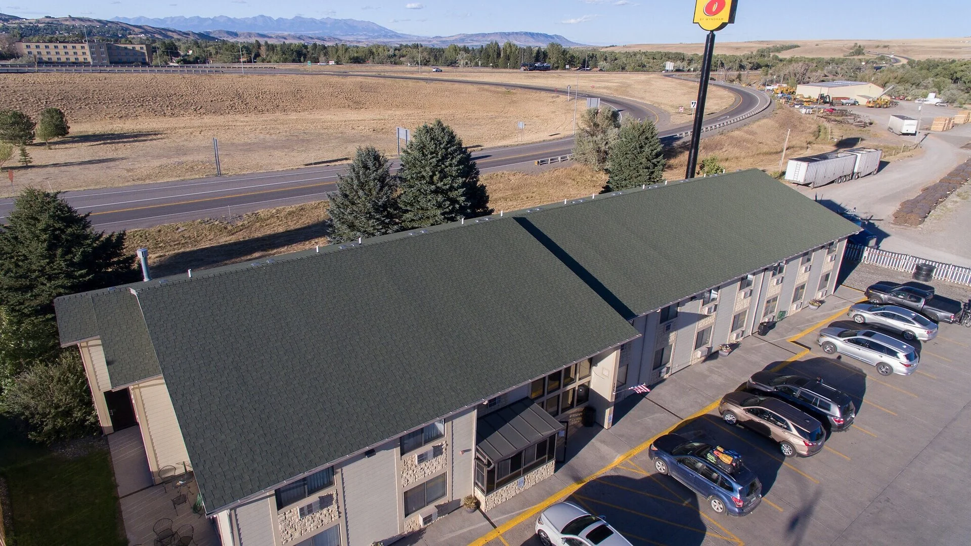 Super 8 Livingston/Yellowstone Park Area — Sale in Livingston, MT, photo 4 of 7