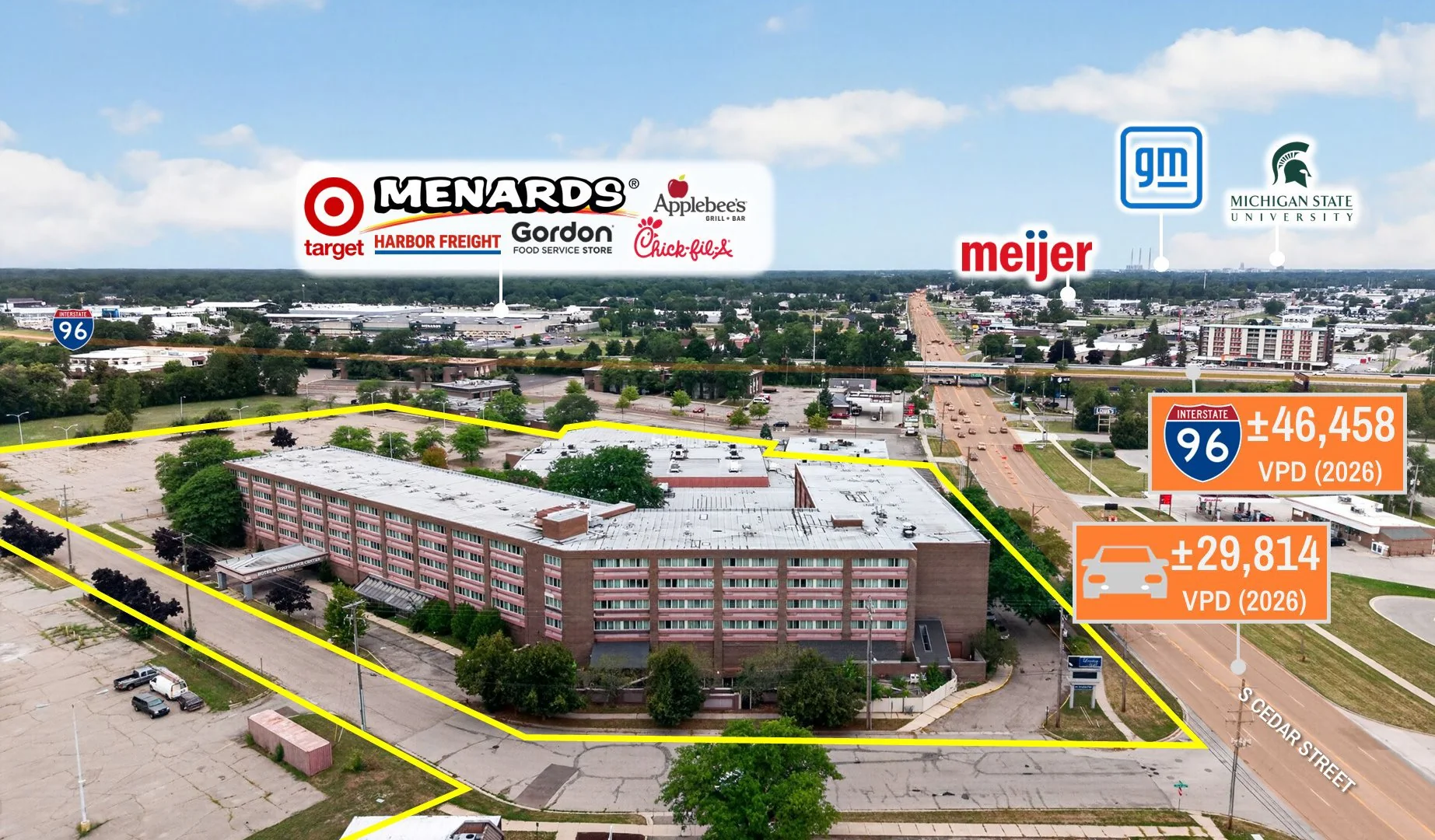 Auction - Causeway Bay Hotel | 300 Rooms | Lansing MI — Sale in Lansing, MI, photo 3 of 8