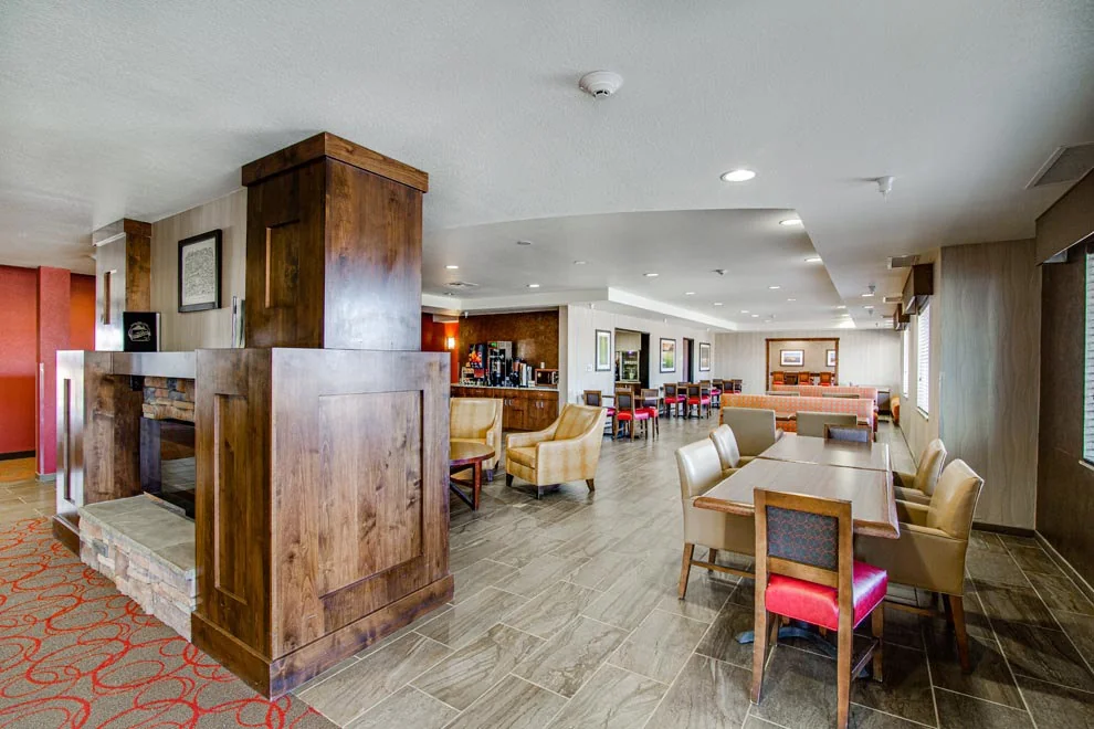 Inn at Hunters Run — Sale in Watford City, ND, photo 2 of 2