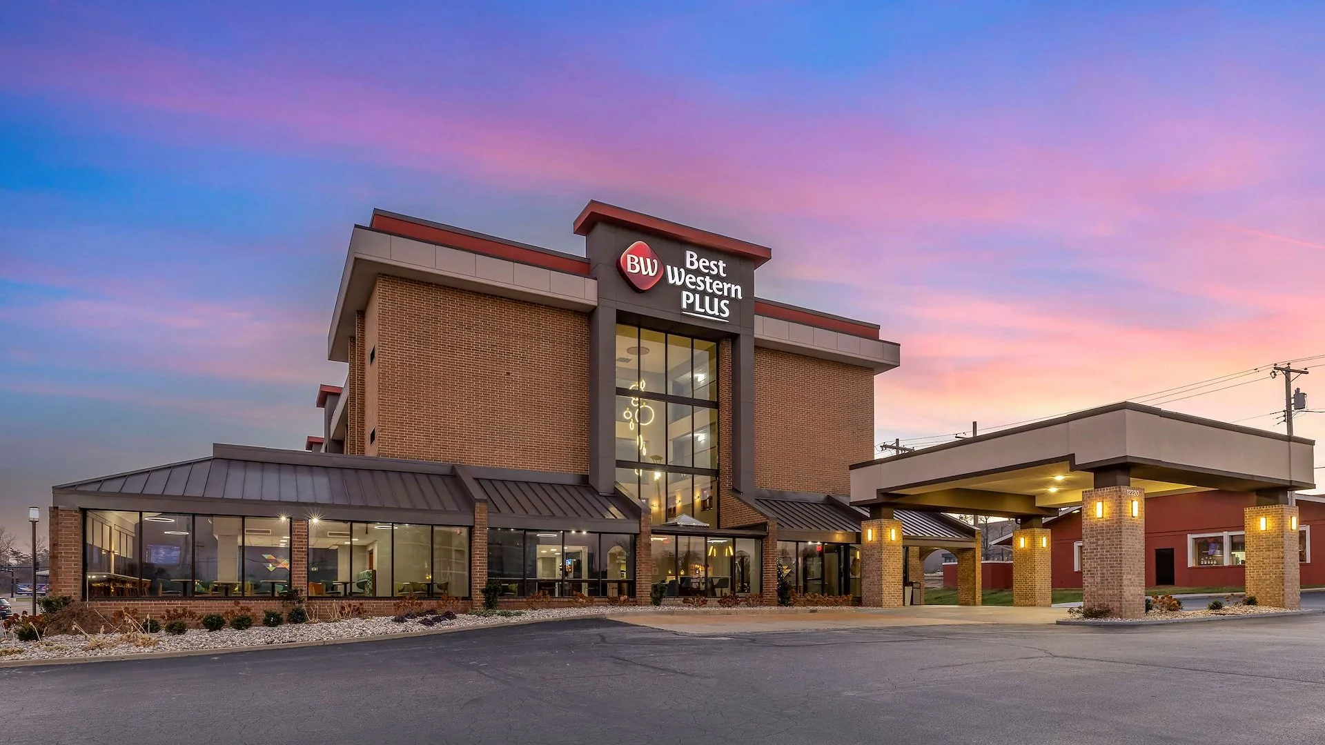 Best Western Plus St. Louis West-Westport — Sale in Maryland Heights, MO, photo 1 of 5