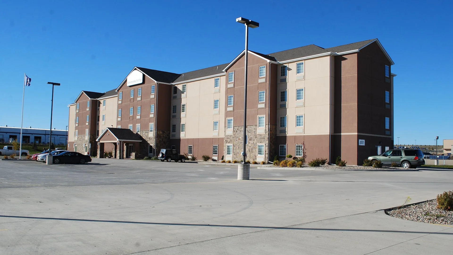 Landmark Suites Williston - hospitality for sale in williston, ND