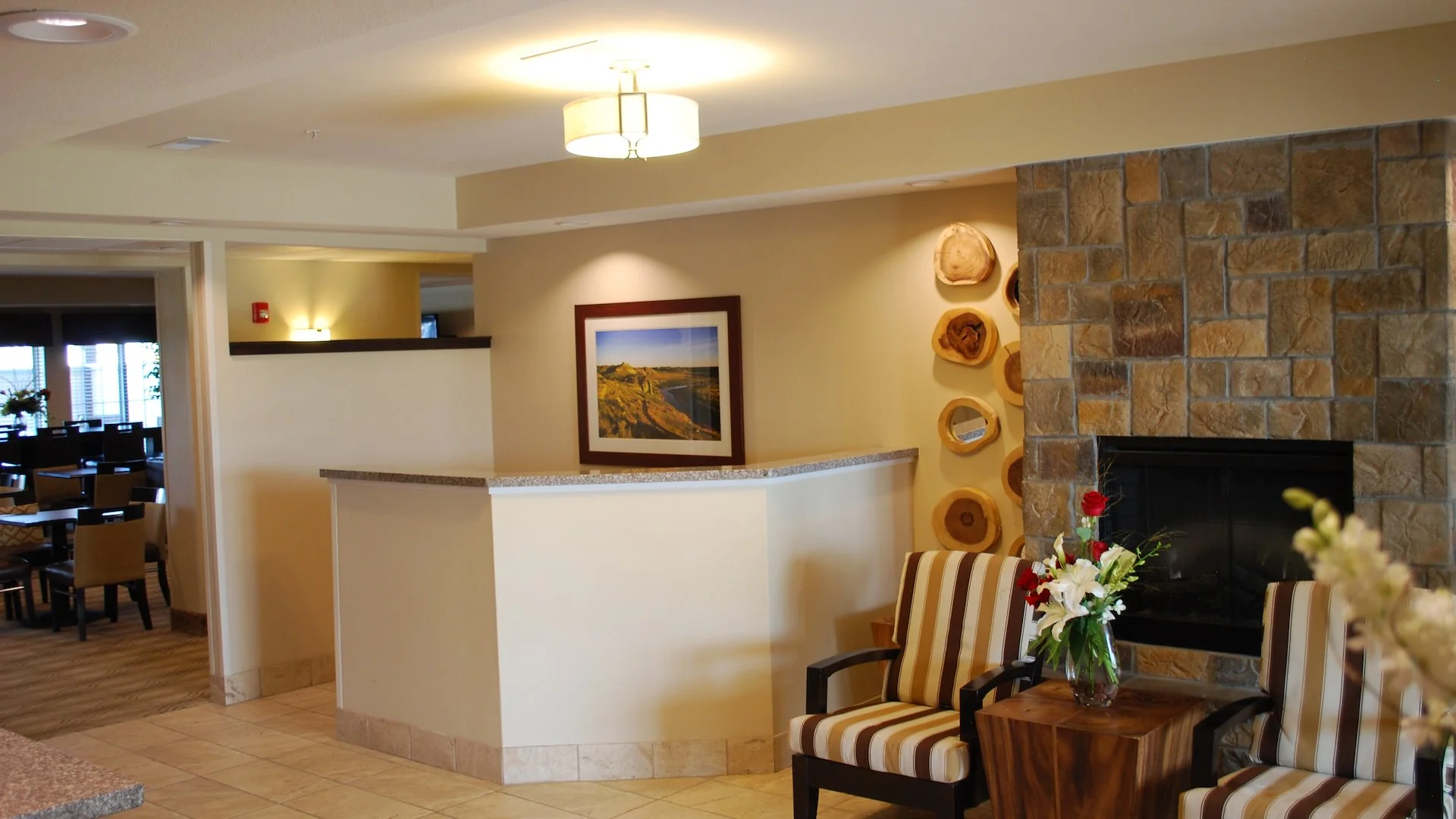 Landmark Suites Williston — Sale in Williston, ND, photo 2 of 2