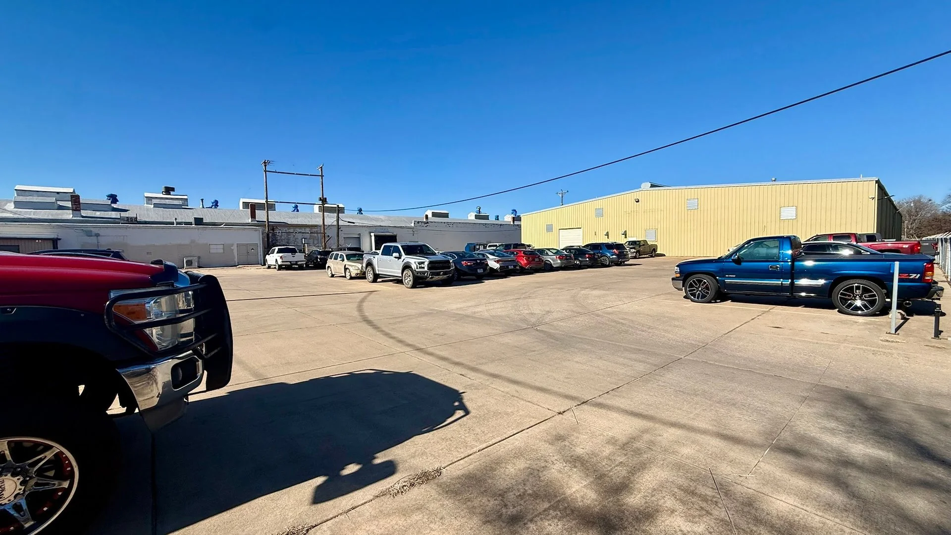 AEI / HM Dunn AeroSystems | Recent Lease Extension — Sale in Wichita, KS, photo 2 of 4