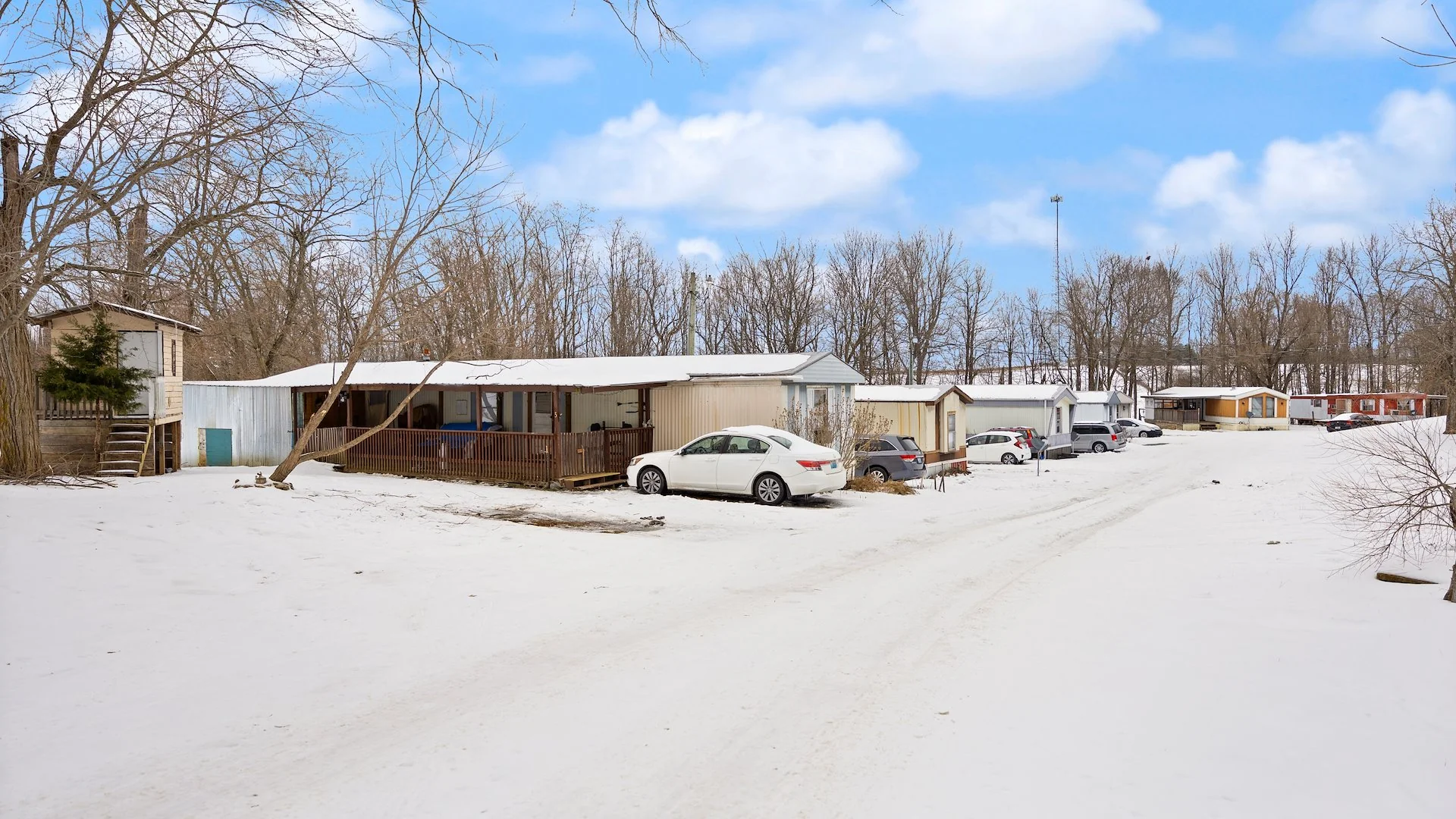 Spring Park MHP — Sale in Magnolia, KY, photo 1 of 3