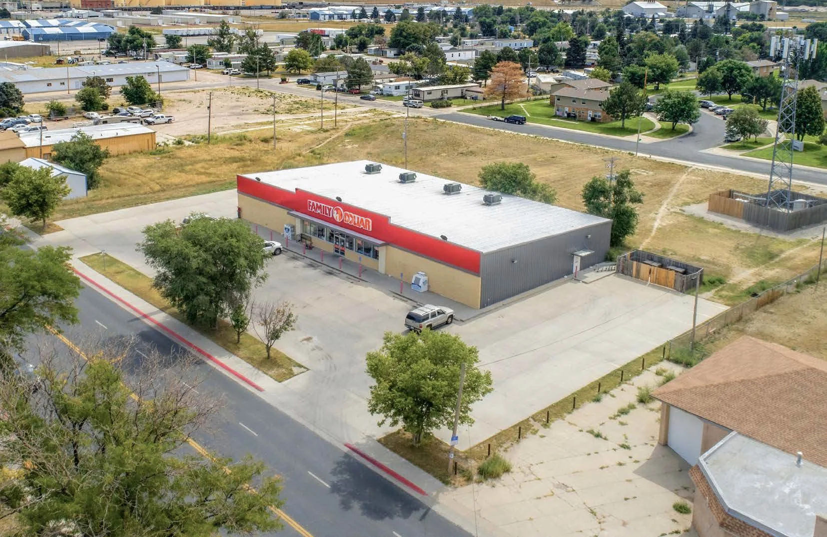 Dark Family Dollar Highvisibility Scottsbluff Ne - retail for sale in scottsbluff, NE