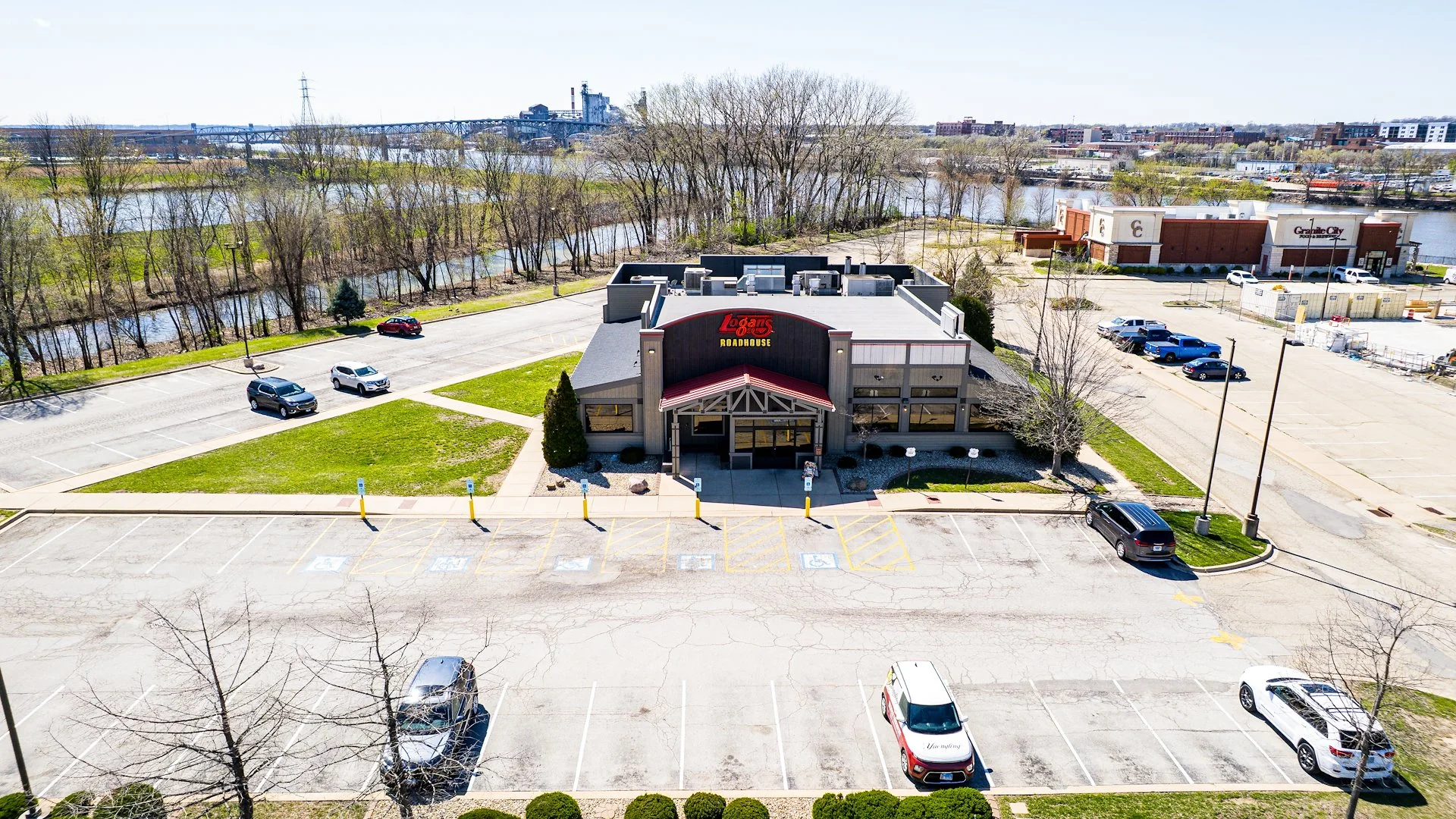 Logans Roadhouse — Sale in East Peoria, IL, photo 1 of 1