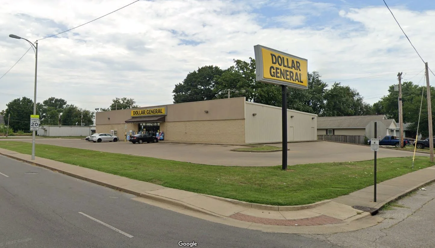 Dollar General — Sale in Evansville, IN, photo 1 of 2