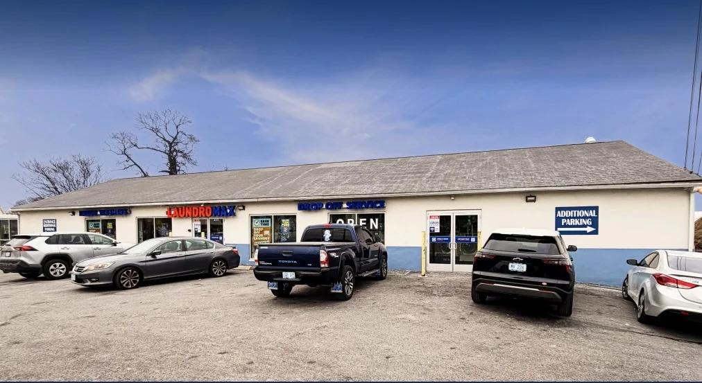 Laundromax - retail for sale in providence, RI