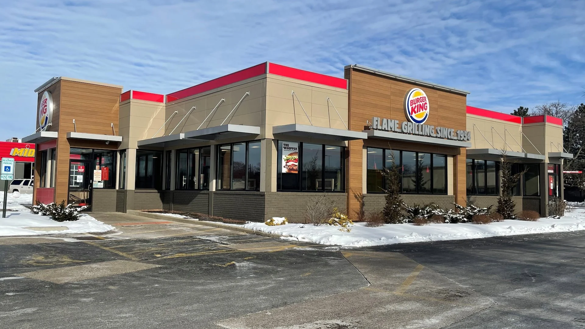 Burger King — Sale in Crystal Lake, IL, photo 1 of 2