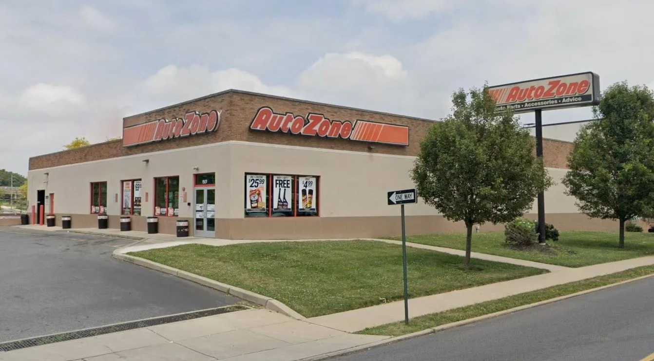 Autozone — Sale in Allentown, PA, photo 1 of 1