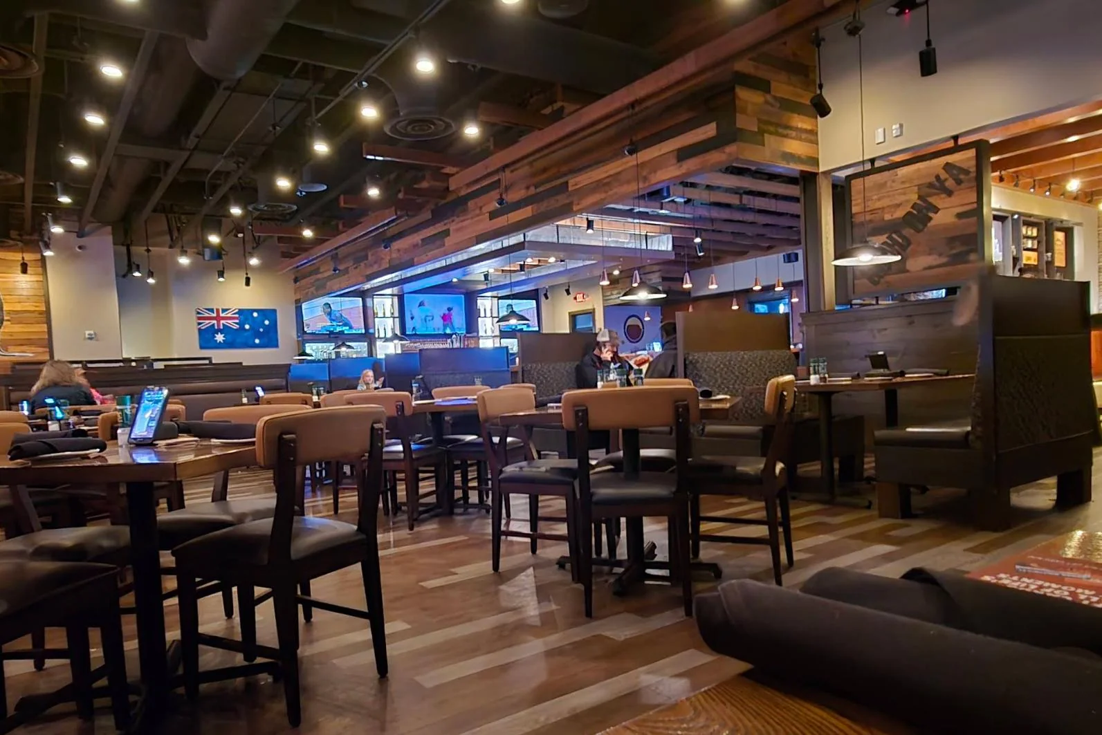 Outback Steakhouse — Sale in Conway, AR, photo 3 of 4