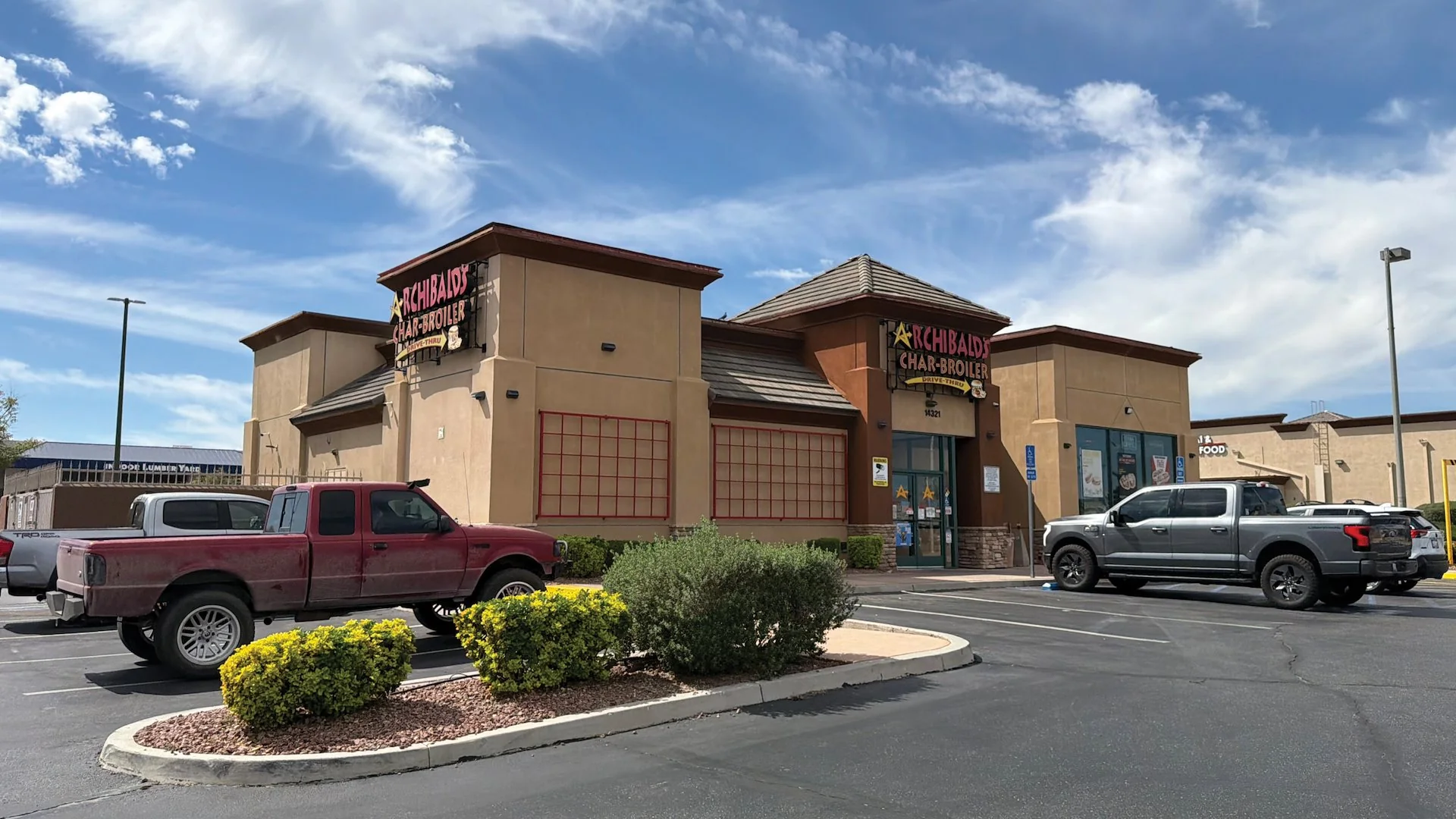 Archibald's Drive-Thru Victorville — Sale in Victorville, CA, photo 1 of 8
