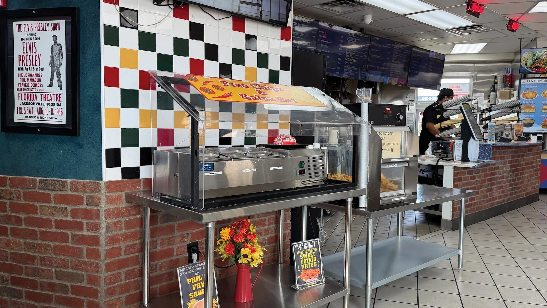 Archibald's Drive-Thru Victorville — Sale in Victorville, CA, photo 2 of 8