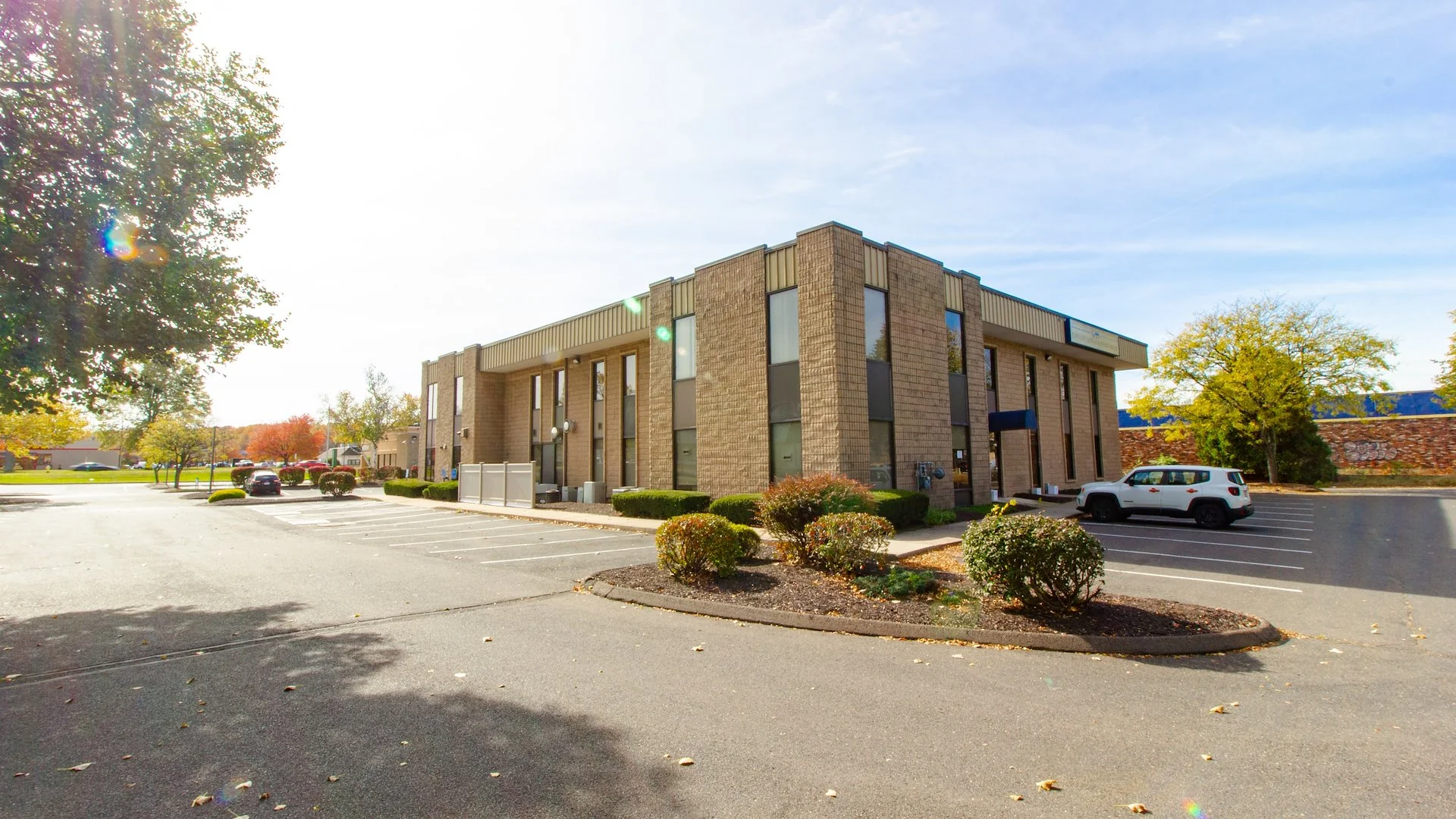Two Tenant Medical Building & Bank — Sale in Enfield, CT, photo 4 of 4