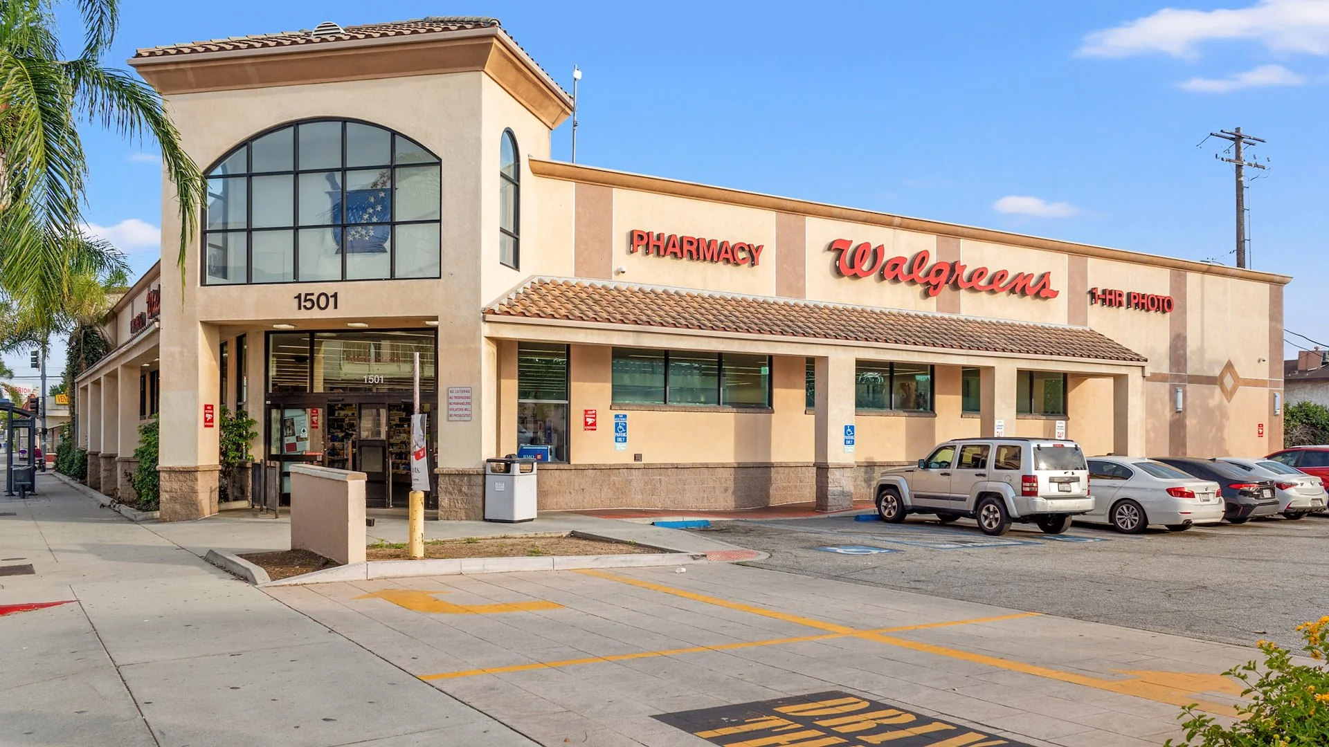 Walgreens — Sale in Montebello, CA, photo 1 of 2
