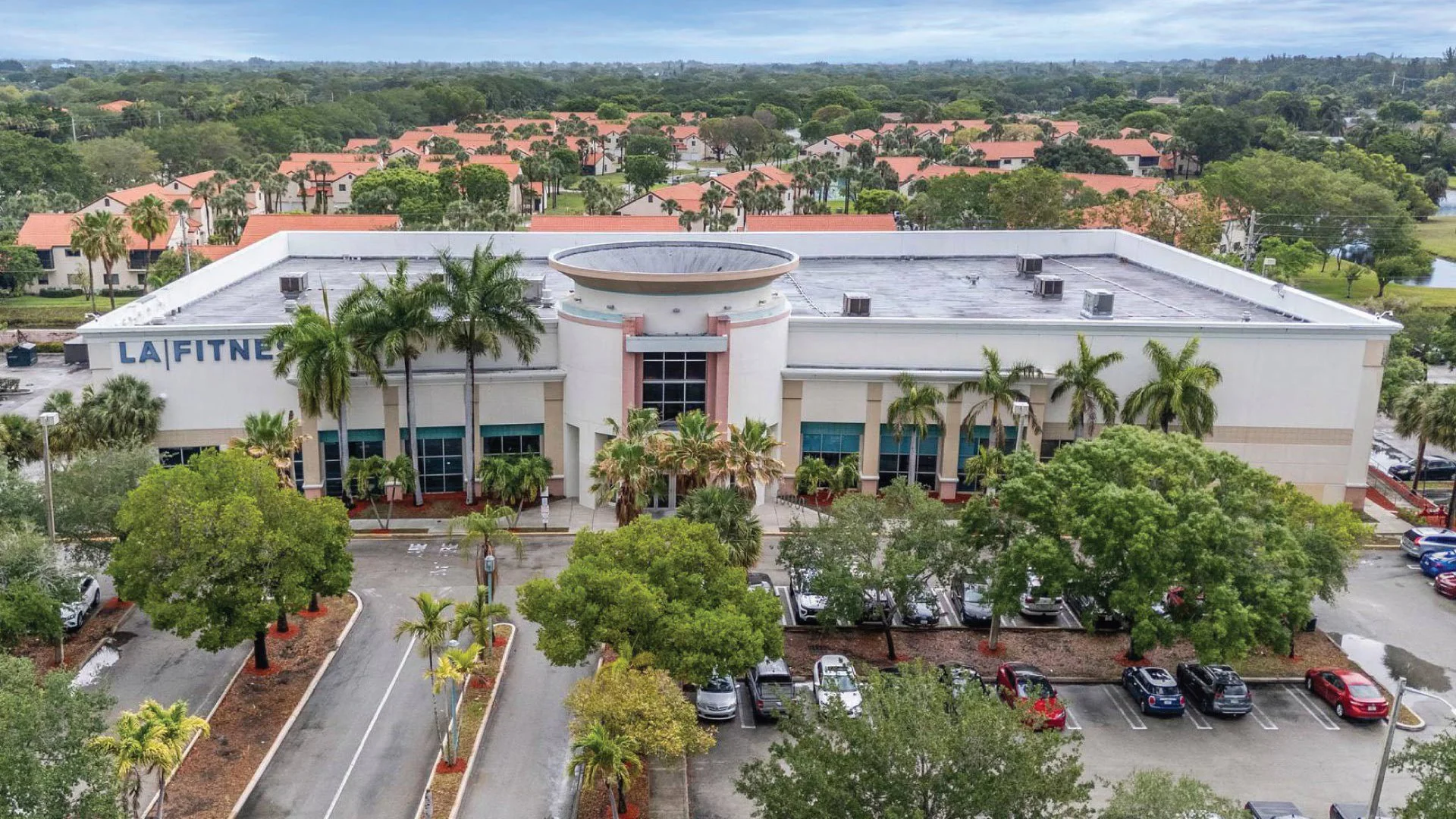 LA Fitness | Boynton Beach, FL | Established Trade… — Sale in Boynton Beach, FL, photo 1 of 4