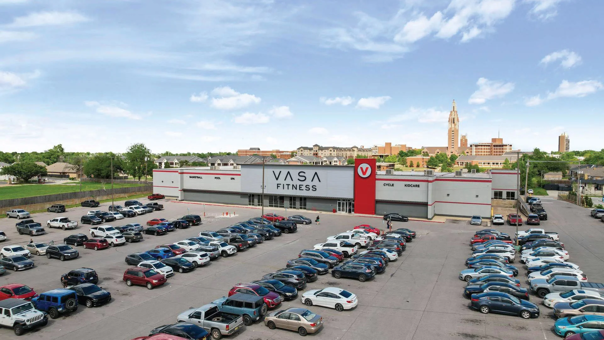 Vasa Fitness | New 15-Year Lease | Oklahoma City, OK — Sale in Oklahoma City, OK, photo 1 of 3