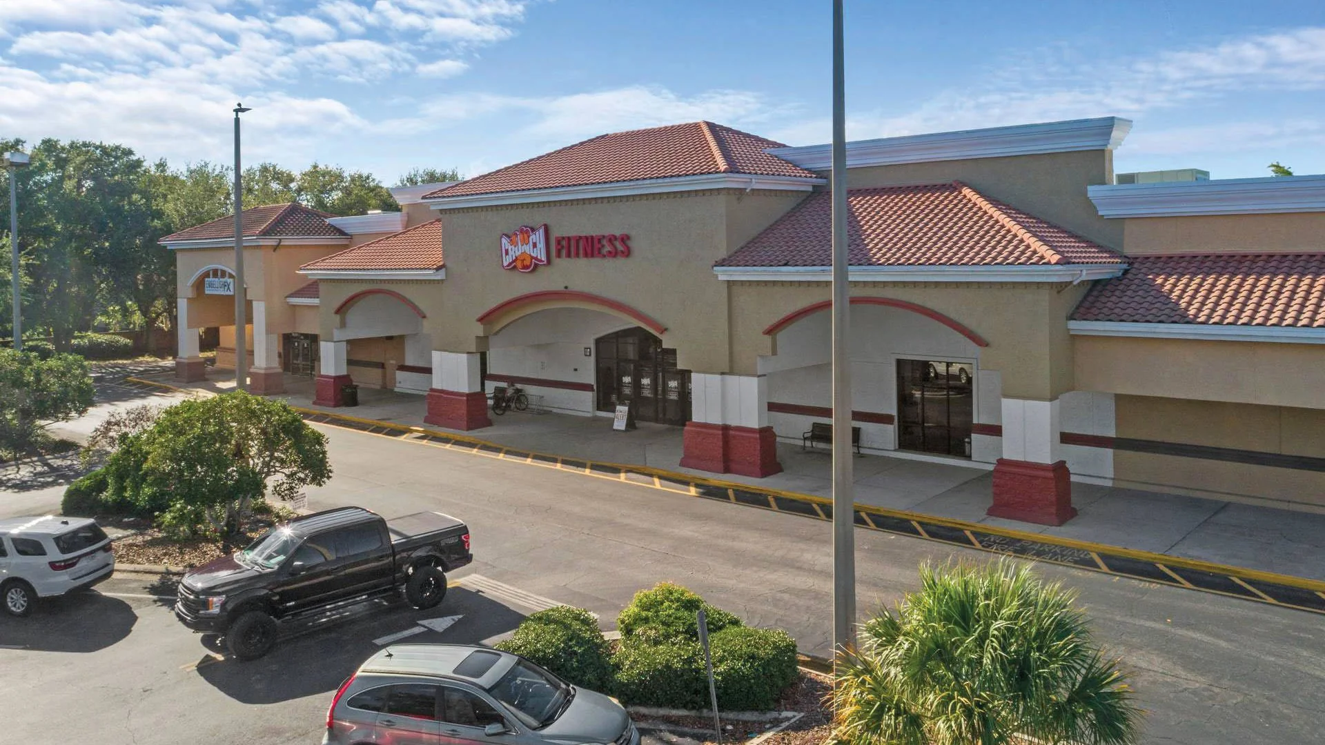 Crunch Fitness | Ocoee, FL — Sale in Ocoee, FL, photo 1 of 4
