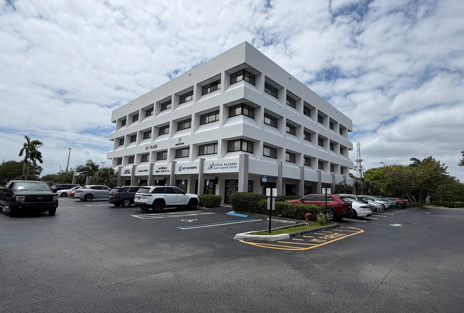 351 Plaza — Sale in Pompano Beach, FL, photo 2 of 2