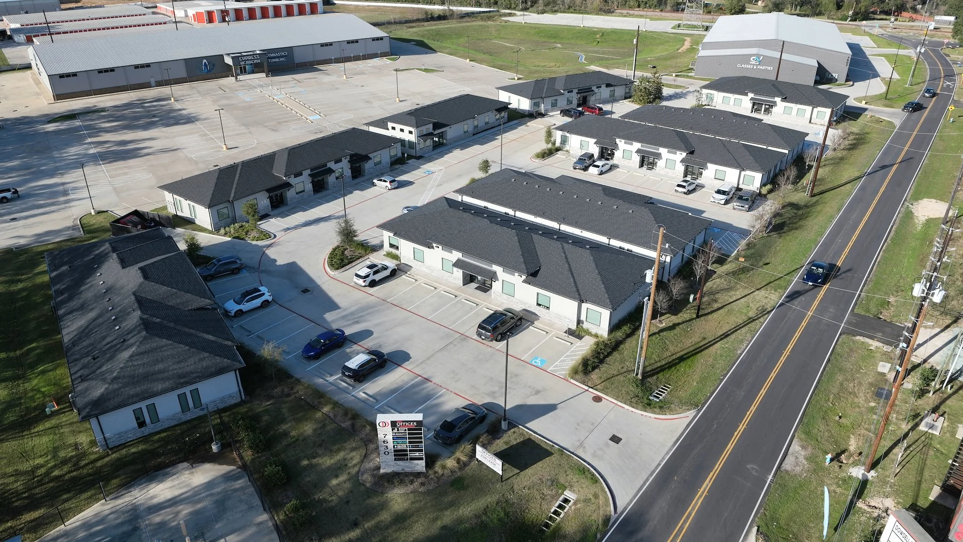 The Offices on Dowdell — Sale in Spring, TX, photo 2 of 5