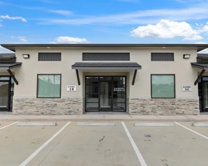 The Offices on Dowdell — Sale in Spring, TX, photo 3 of 5