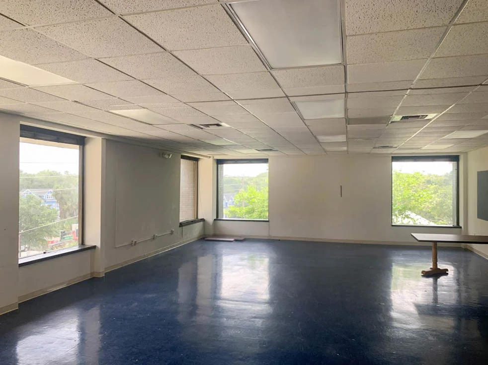 Bank of America - DeLand, FL — Sale in Deland, FL, photo 2 of 5