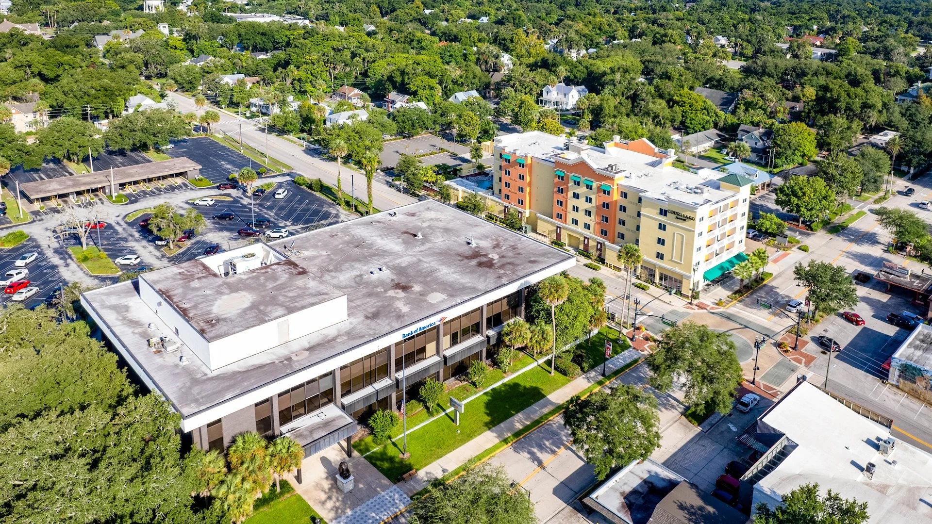 Bank of America - DeLand, FL — Sale in Deland, FL, photo 4 of 5