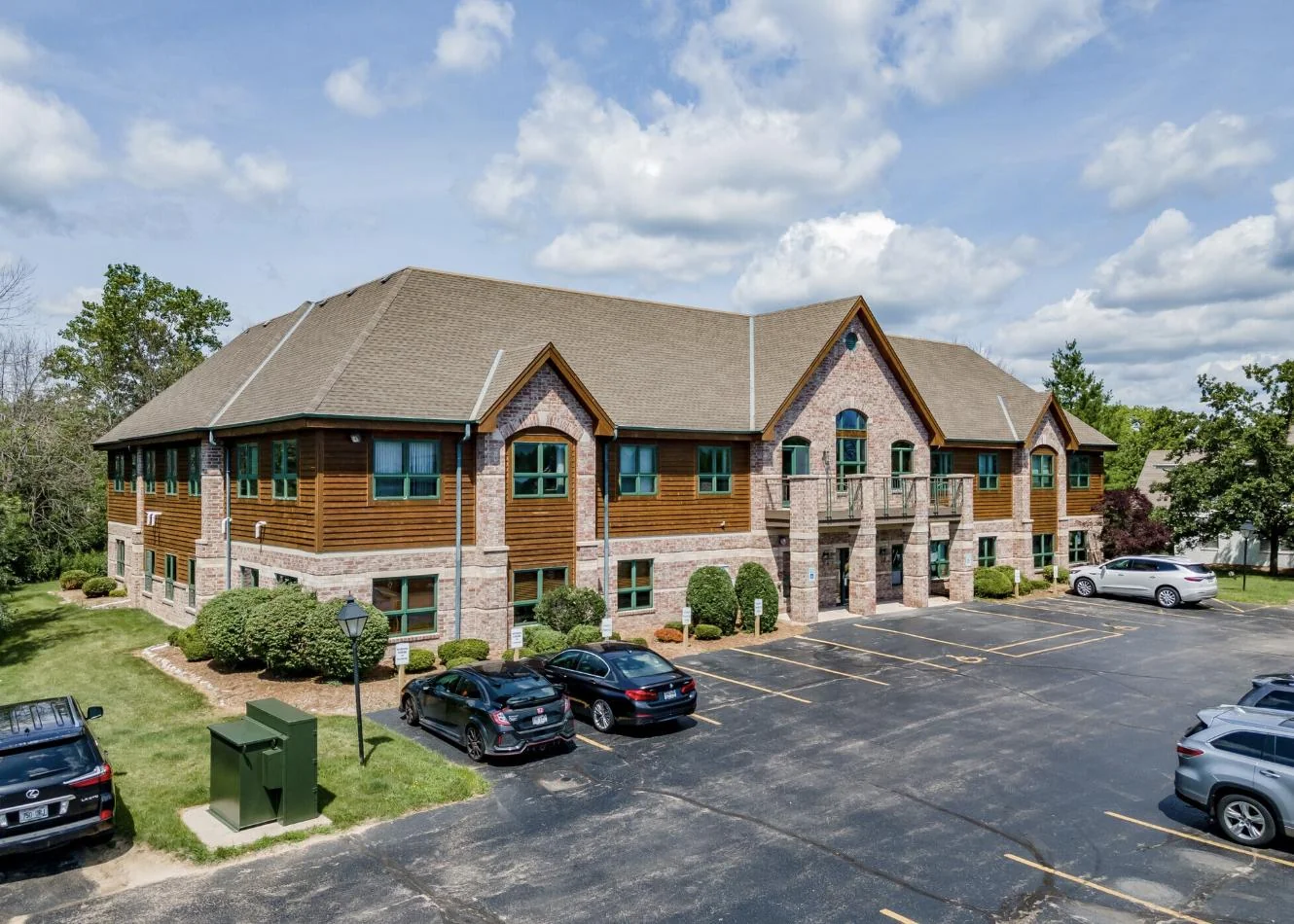 Glen Oaks Office Park — Sale in Mequon, WI, photo 6 of 7