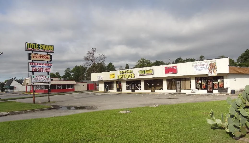 Peach Plaza — Sale in Macon, GA, photo 2 of 2